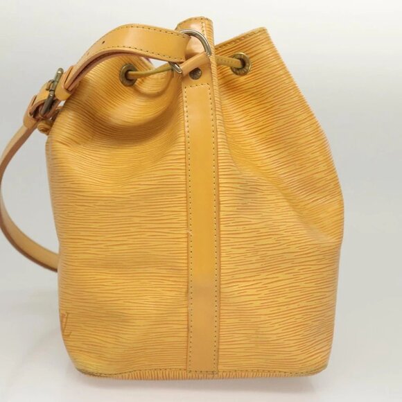 LOUIS VUITTON Epi Petit Noe Shoulder Bag Yellow M44109 LV Auth 117939 - Picture 4 of 15